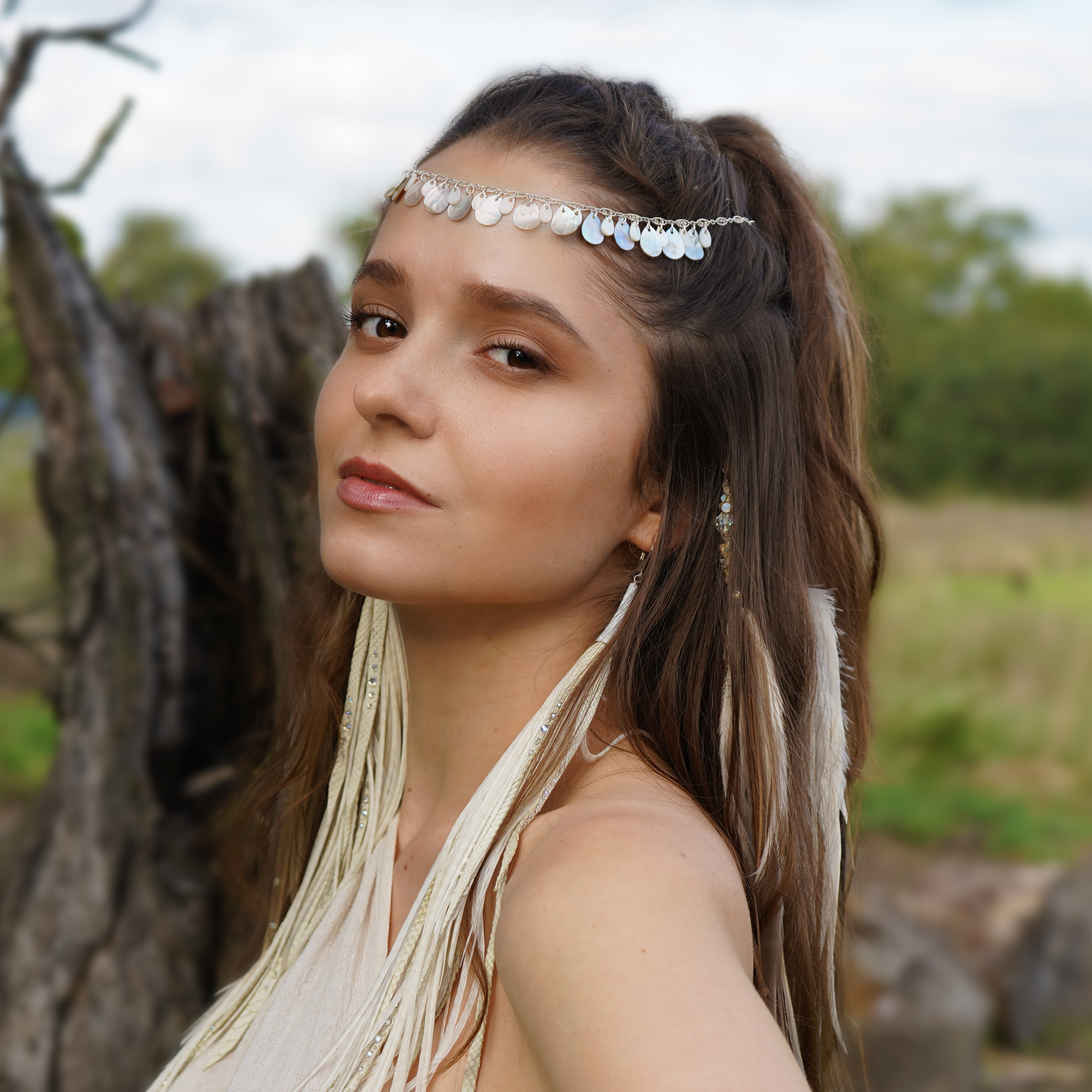 Aphrodite | Mother of pearl, Sterling Silver Filigree Chain